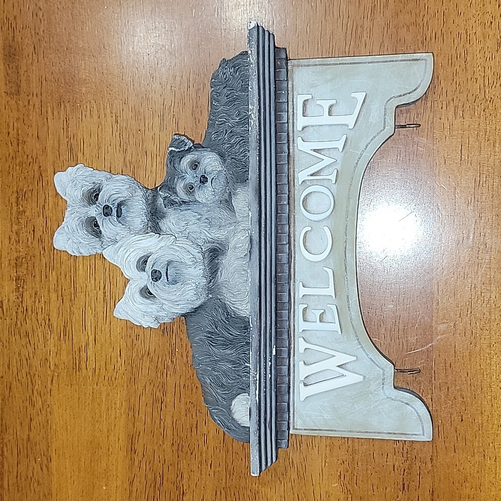Yorkie Welcome Sign with Hanging Plaques - Picture 2 of 11